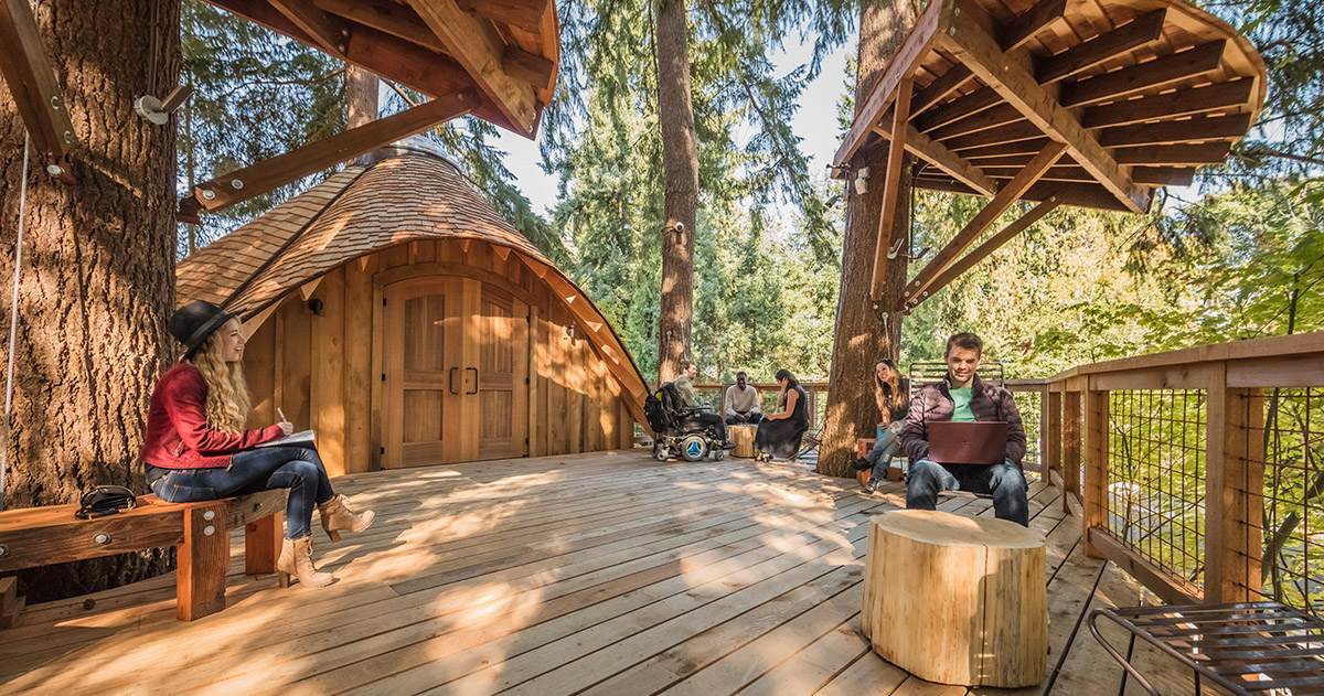 Flexible Working Worldwide: From Treehouses to FlexFridays